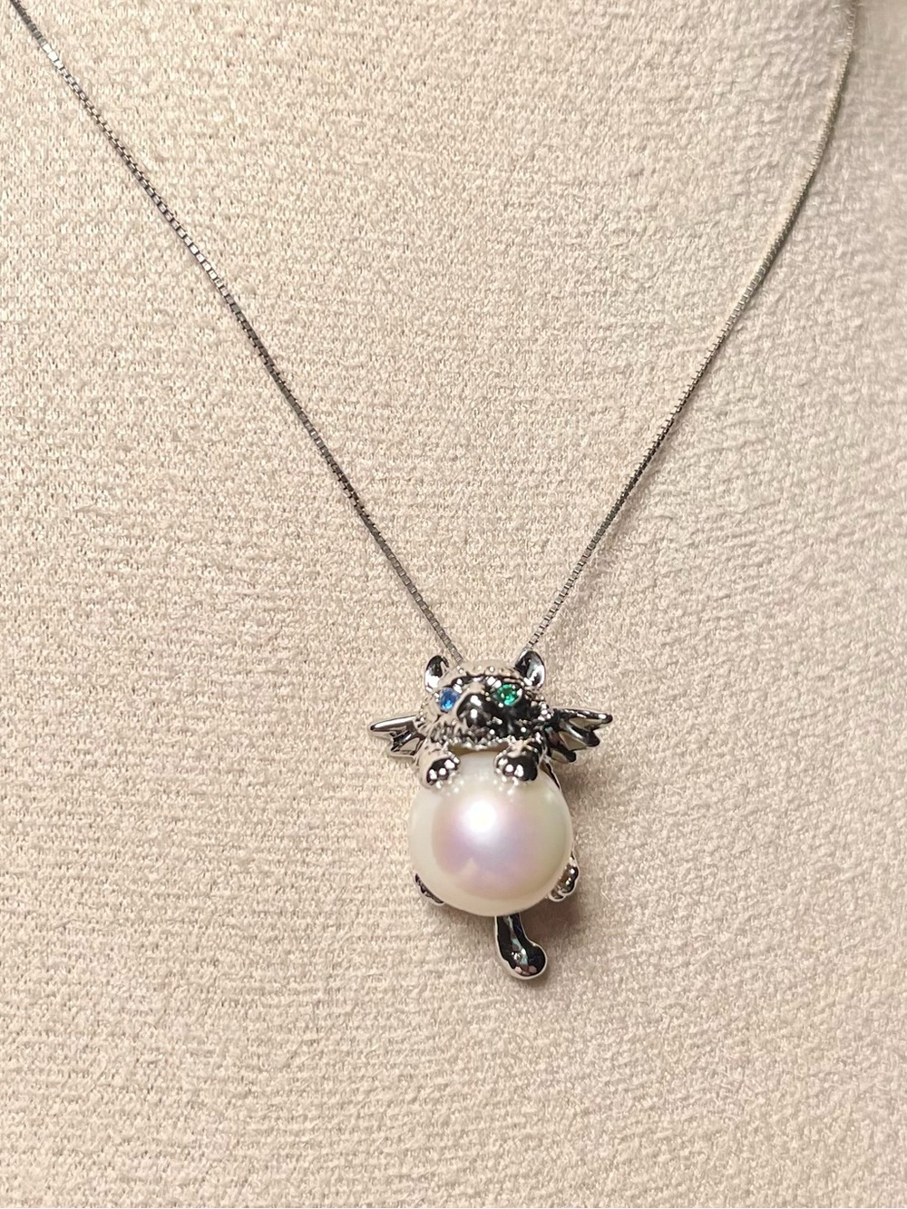 Freshwater Pearl Dragon Pendant - Titanium Steel